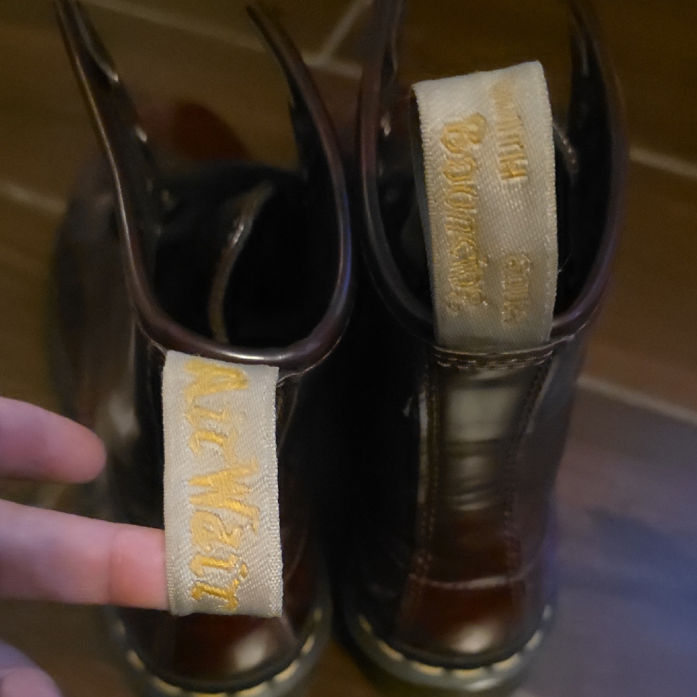 Dr Martens Burgundy Leather Boots - Picture 2 of 4